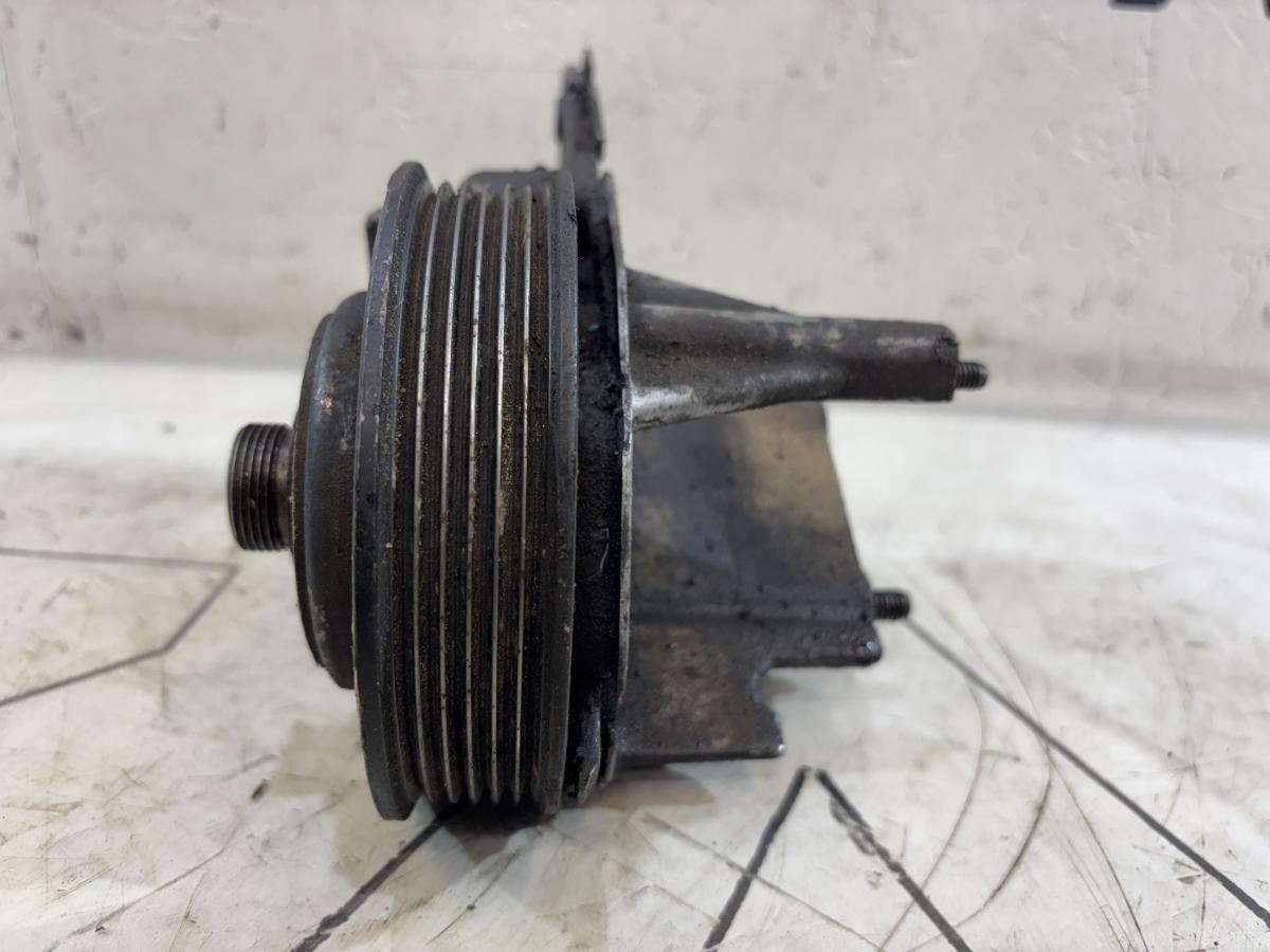 Кронштейн вискомуфты 078121235F 