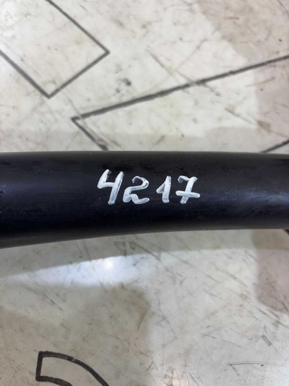 Трубопровод системы охлаждения 03C121065B Skoda Octavia II рест