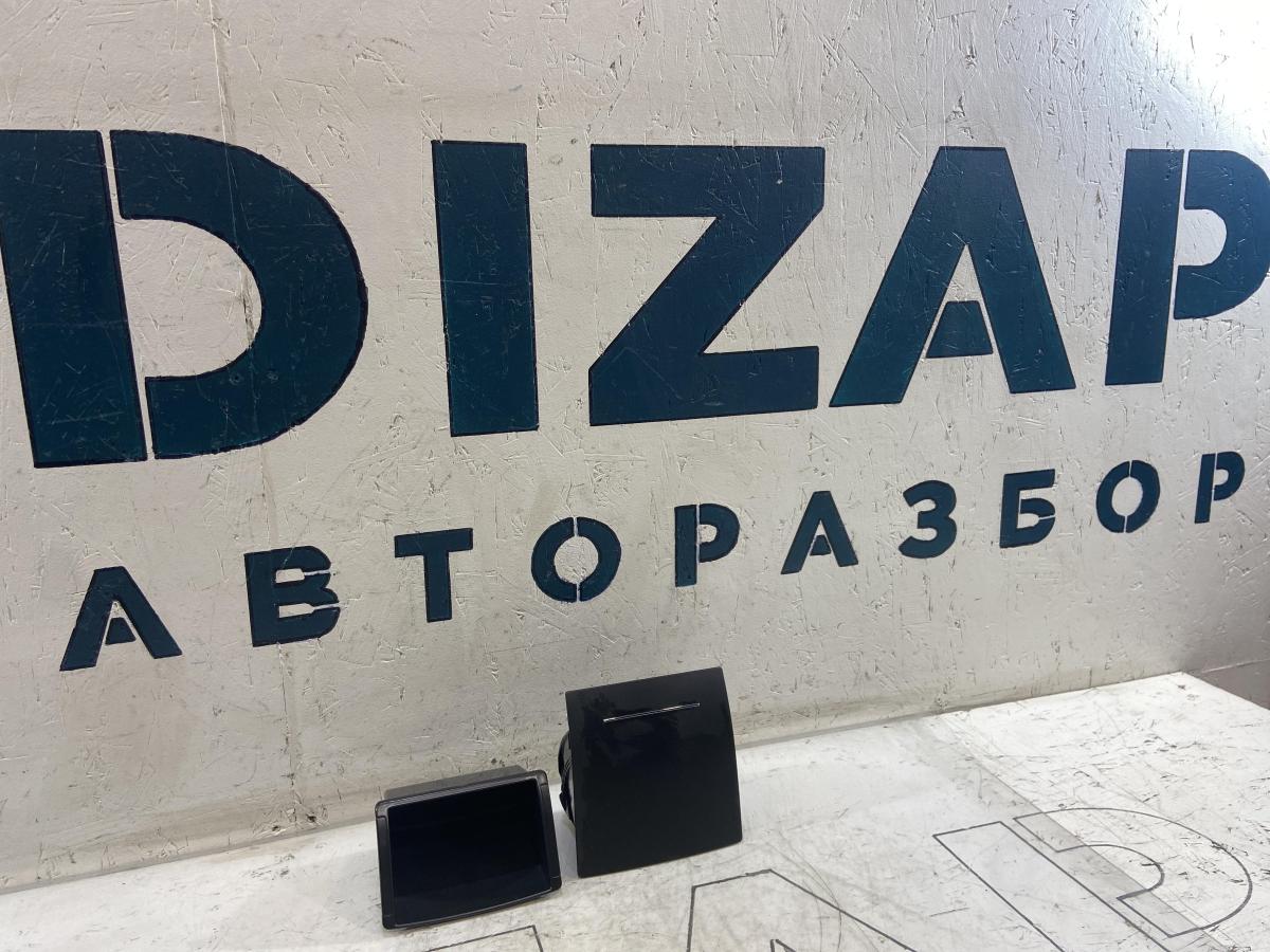 Вещевое отделение 1Z0863284 Skoda Octavia RS II