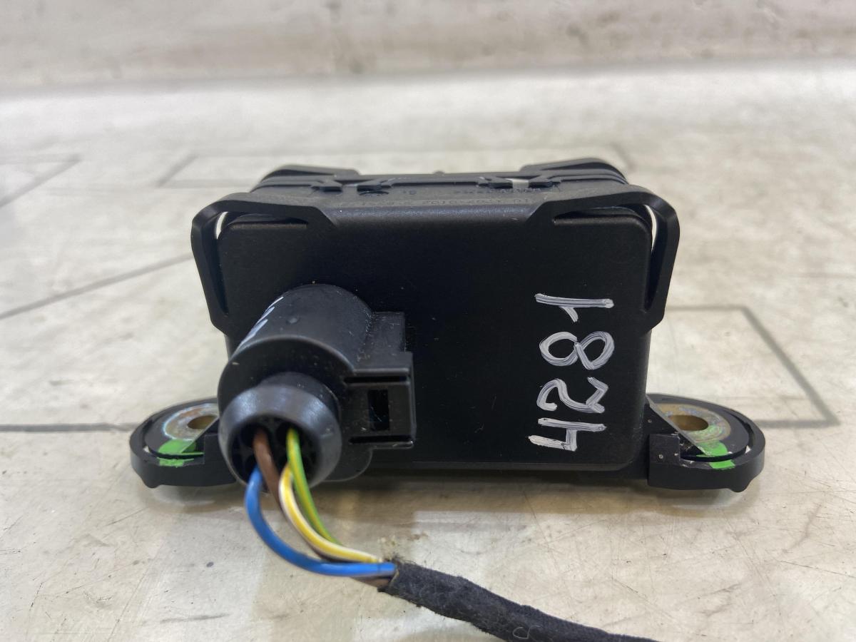 Датчик ускорения 1K0907655D Skoda Octavia RS II