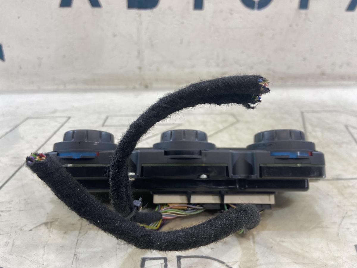 Блок управления климат контролем 1Z0907044AB Skoda Octavia RS II