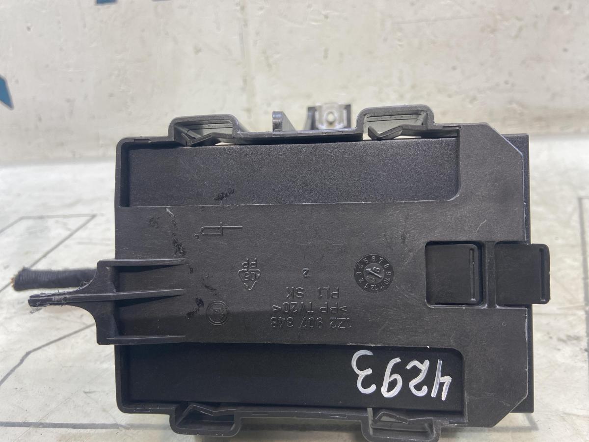 Центральный блок управления систем комфорта 1K0959433AK Skoda Octavia RS II