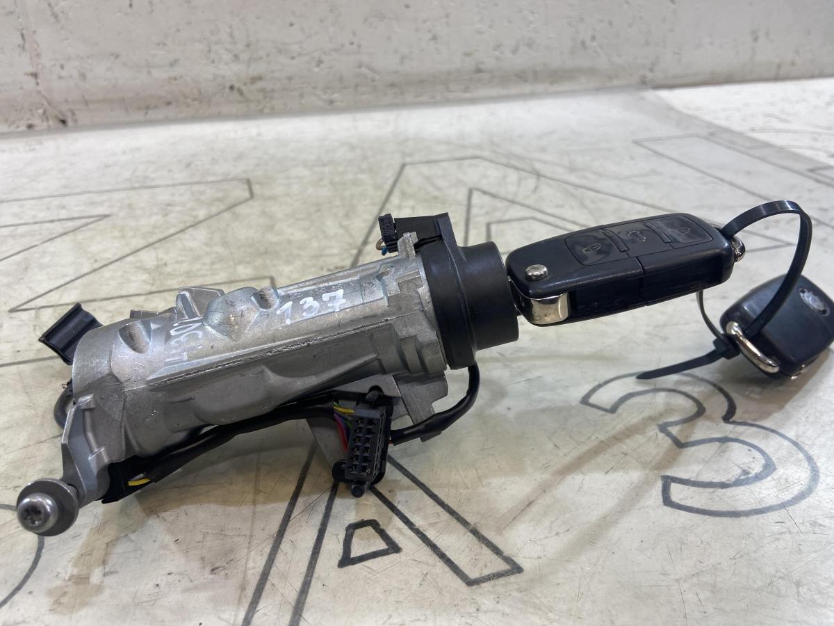 проданоЗамок рулевого вала 1K0905851B Skoda Octavia RS II