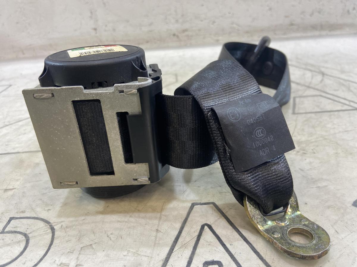 Ремень безопасности задний правый / левый 1Z0857447C Skoda Octavia RS II