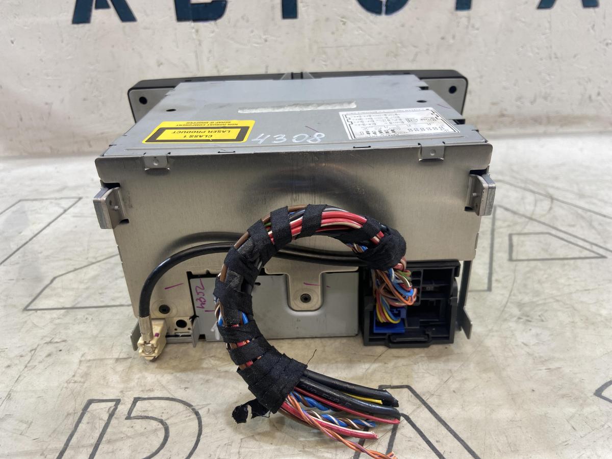 Магнитола 1Z0035161B Skoda Octavia RS II