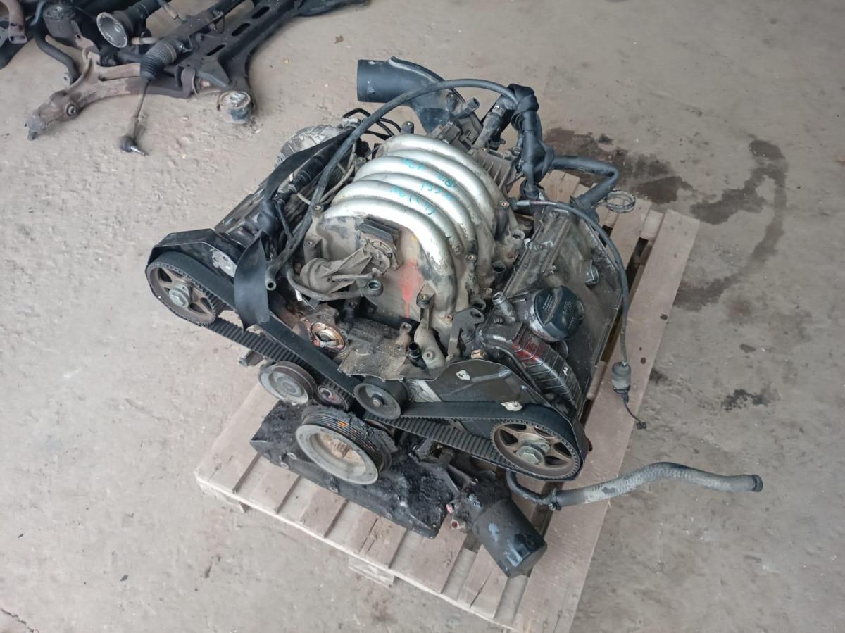 Двигатель 2.8 ACK Audi A6 C4 078100103KX 