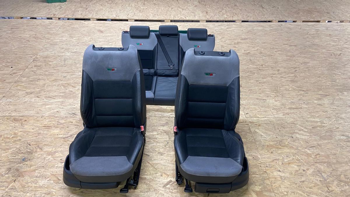 Сиденья 1Z0885041DL Skoda Octavia RS2 A5