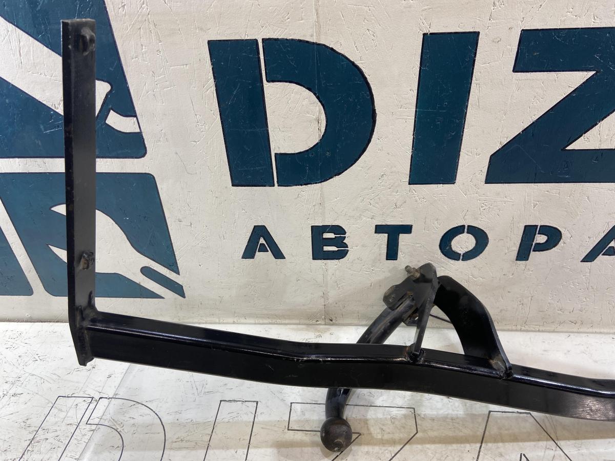 Фаркоп штатный 1Z0092155 Skoda Octavia II рест