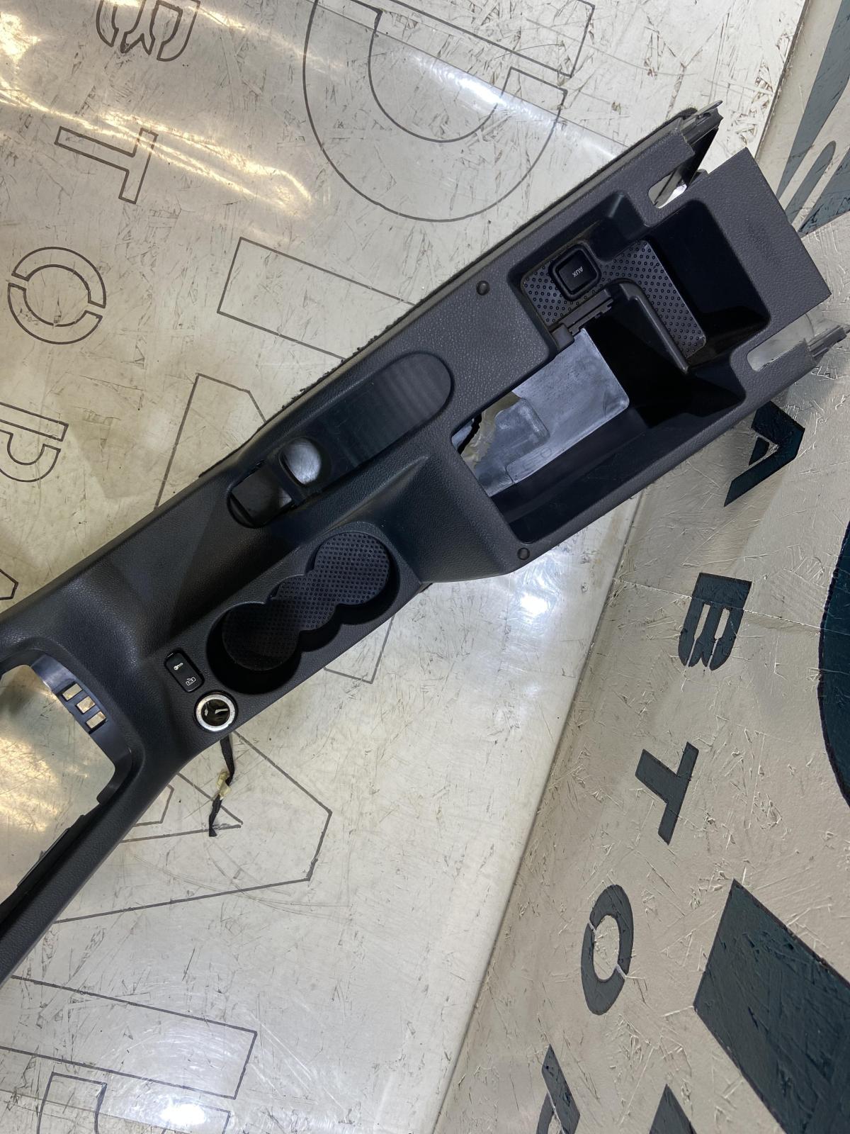 Консоль салона (кулисная часть) 1Z2863241A Skoda Octavia RS II