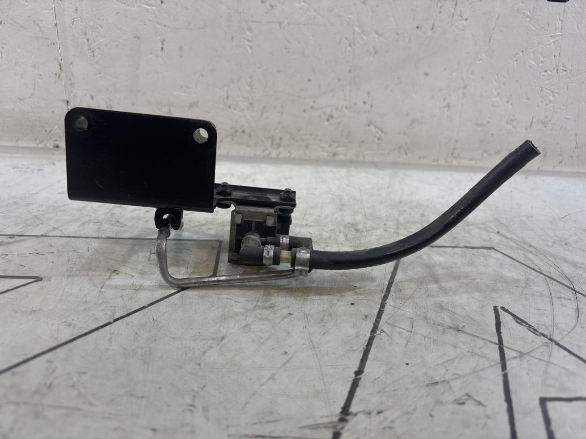 Клапан электромагнитный 078131115G 