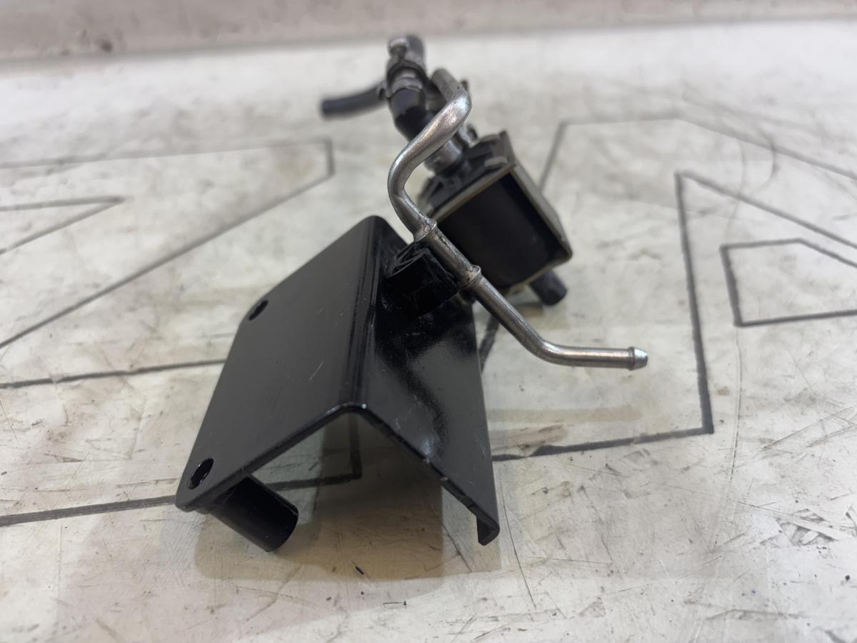 Клапан электромагнитный 078131115G 