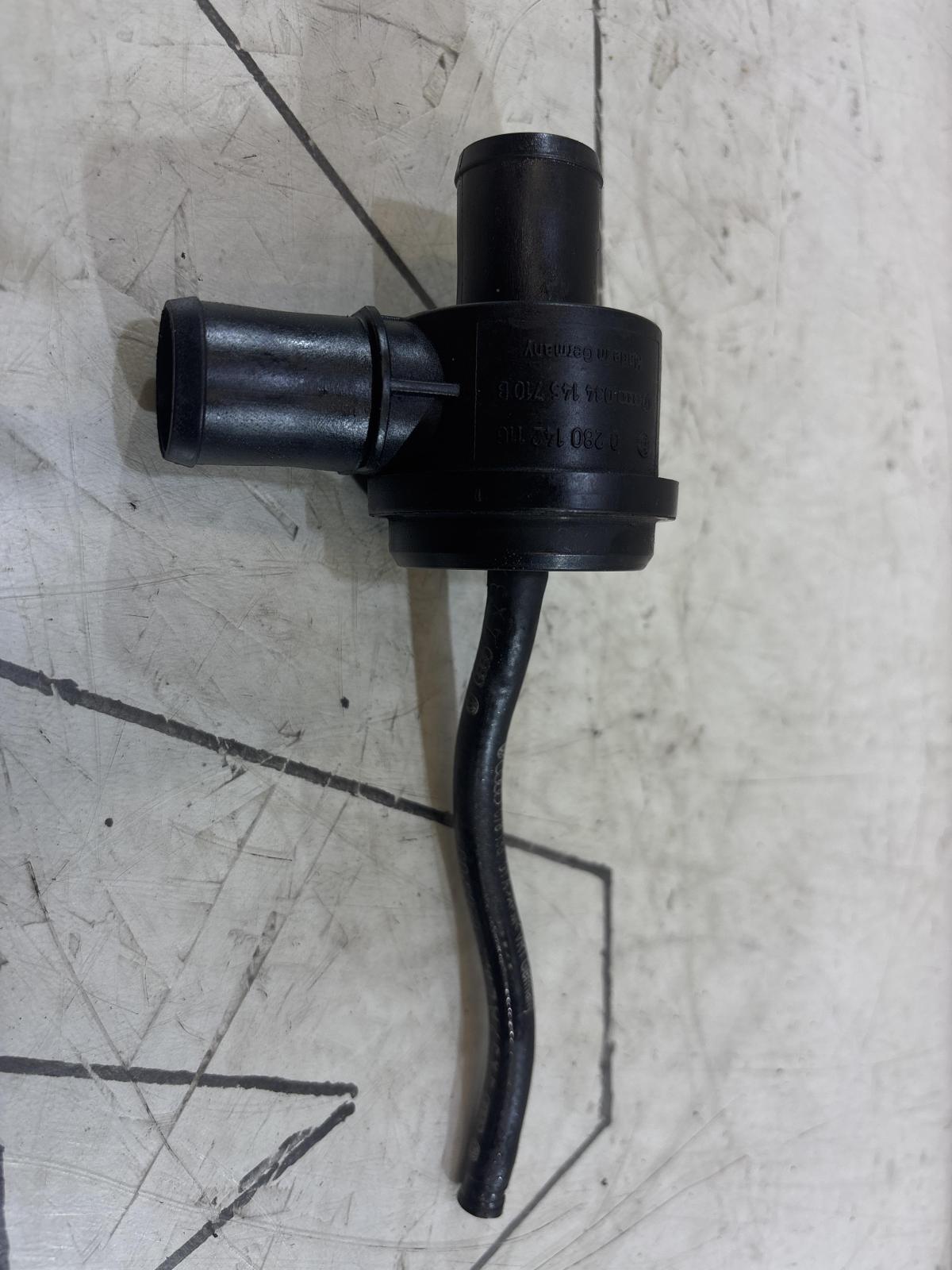 Клапан перепускной 034145710B 