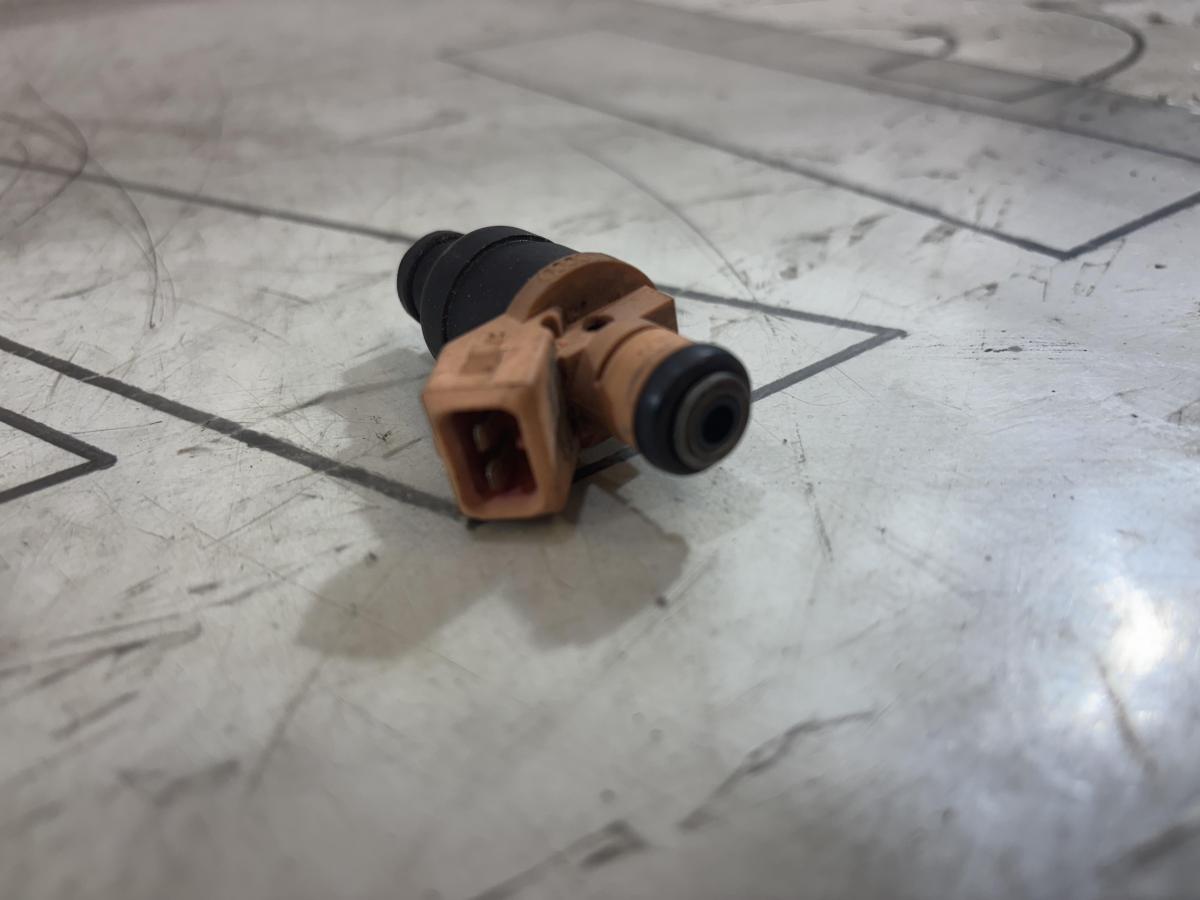 Форсунка комплект,6шт 078133551BL 