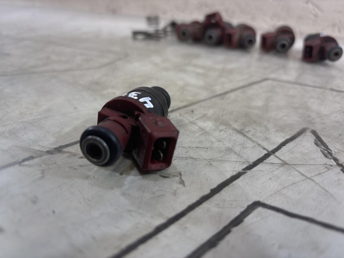 Форсунка комплект,6шт 078133551BA 