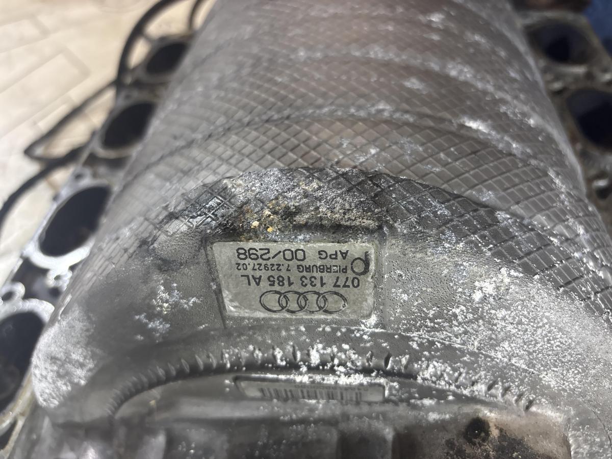 Коллектор впускной 077133185AL 