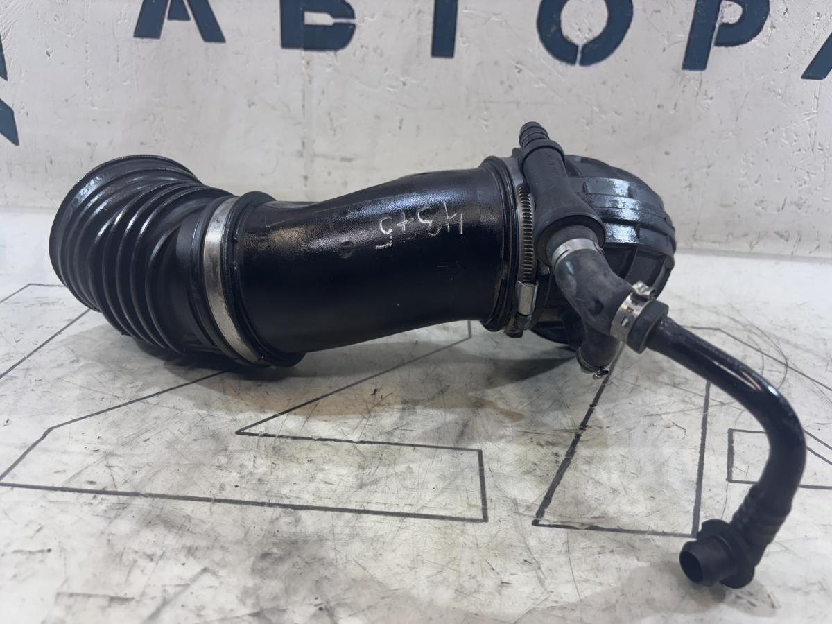 Впускной патрубок 077129627S 