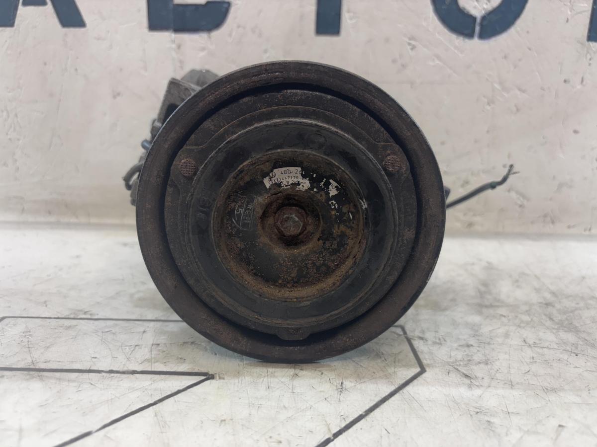 Компрессор кондиционера 4B0260805B Audi A6 C5 / A6 C5 Allroad