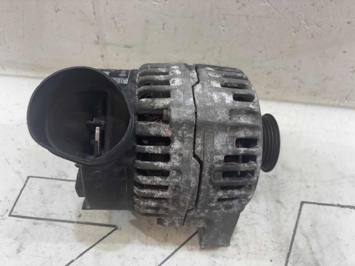 Генератор 077903015L 