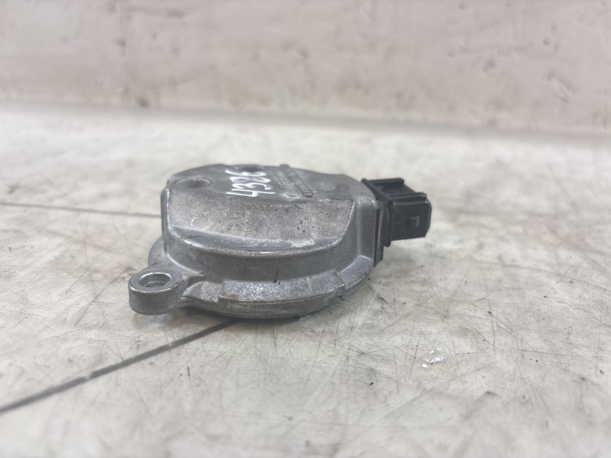 Датчик Холла 058905161B 