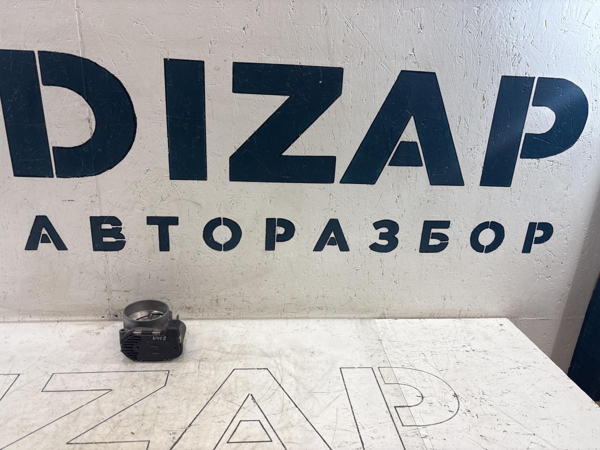 Дроссельная заслонка 077133062A 