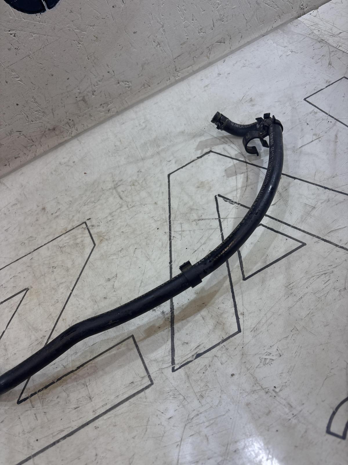 Клапан электромагнитный адсорбера 058133459 