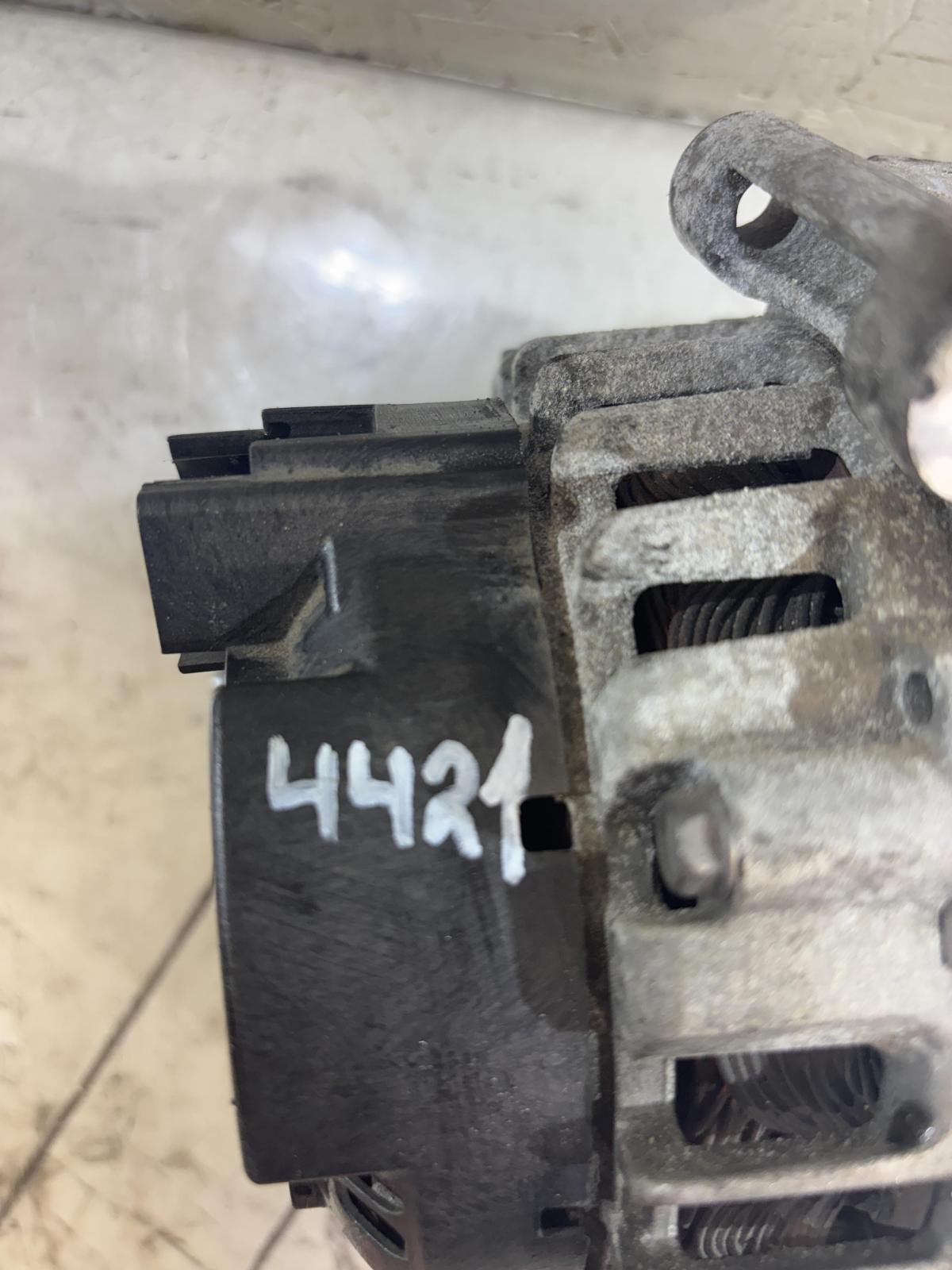 Генератор 06J903023R 