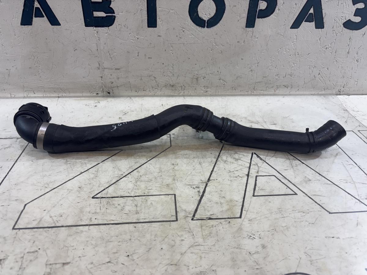 Патрубок 3B0122291L Skoda Octavia RS II