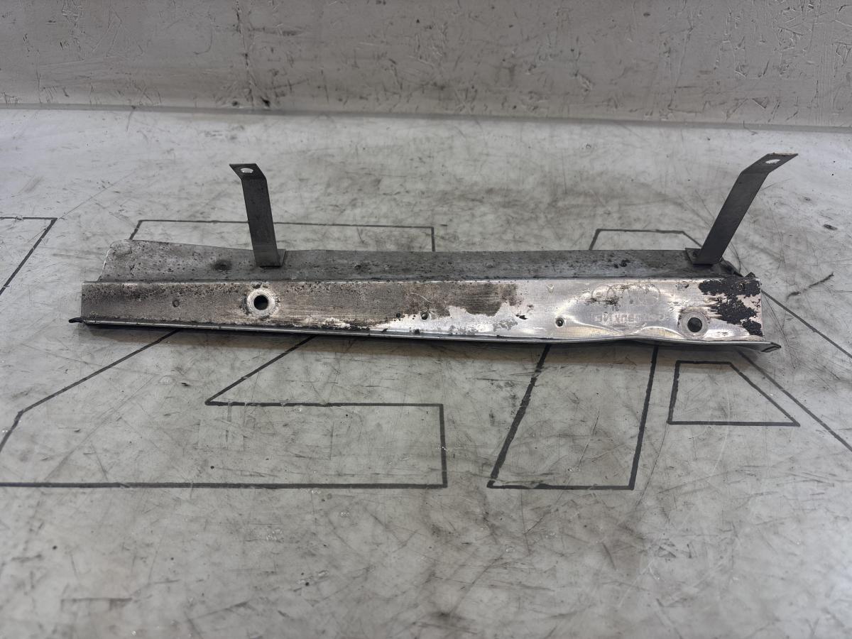 Экран тепловой 058129585A 