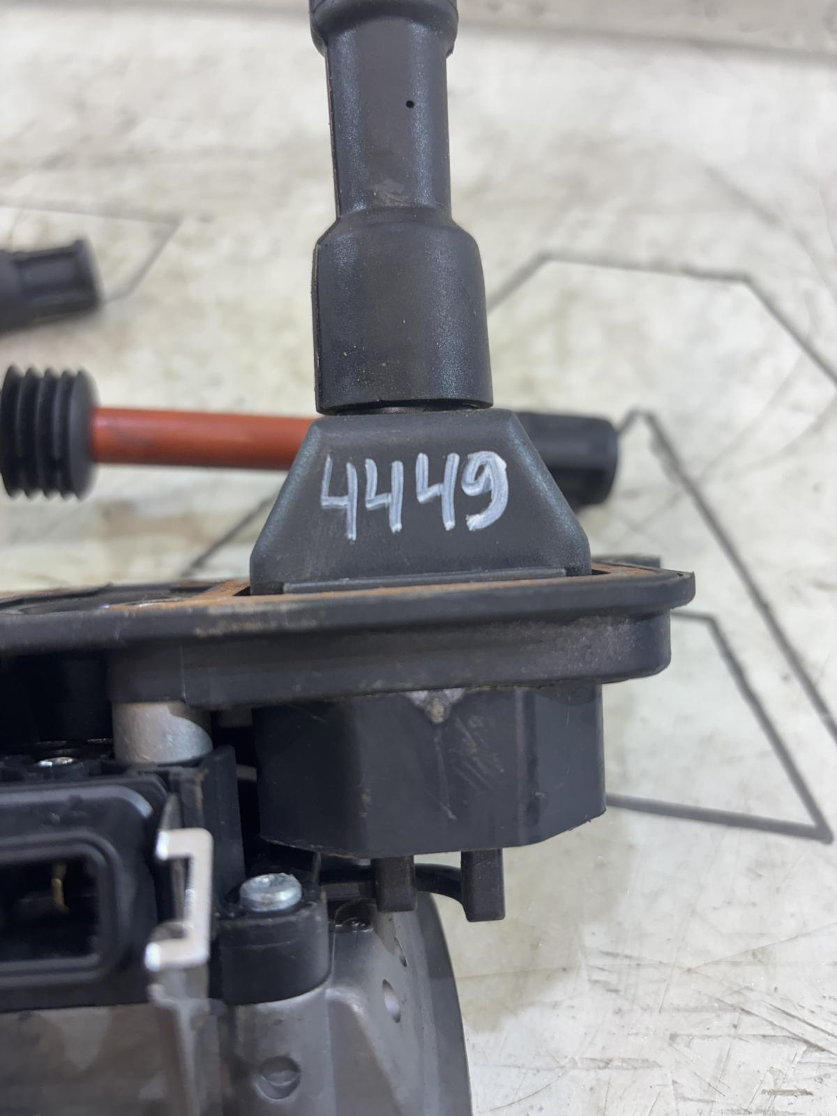 Катушка зажигания 0221603003 