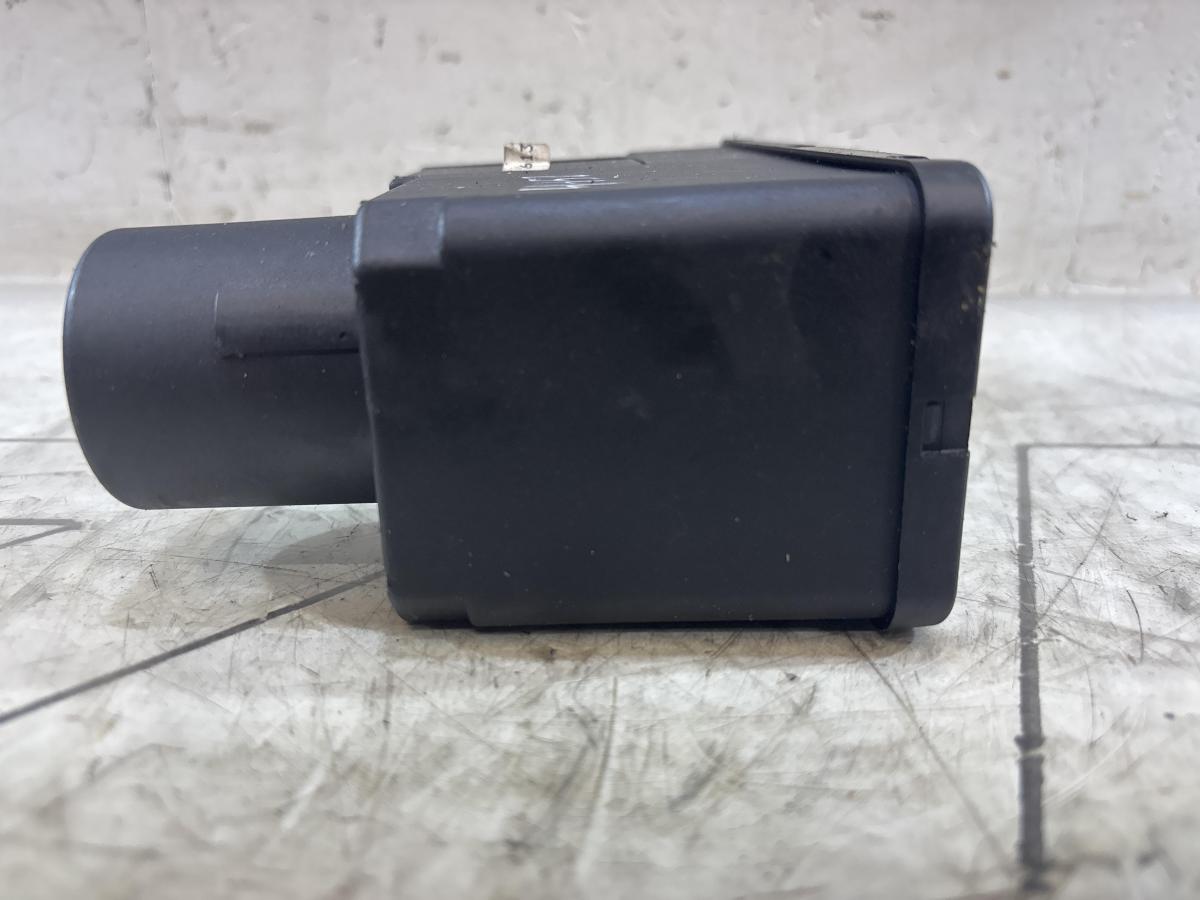 Компрессор центрального замка 4A0862257J Audi A6 C4