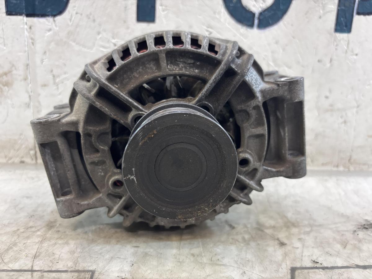 Генератор 06B903016AB 