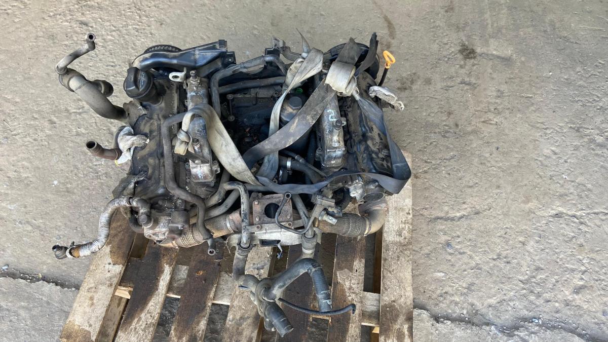 Двигатель BAU 2.5 TDI 059100031E Audi A6 C5 / C5 Allroad