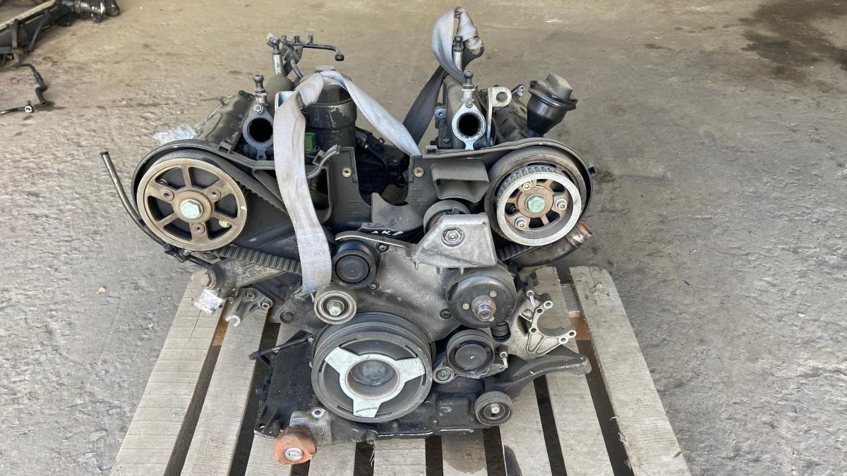 Двигатель AKE 2.5 TDI 059100103TX Audi A6 C5