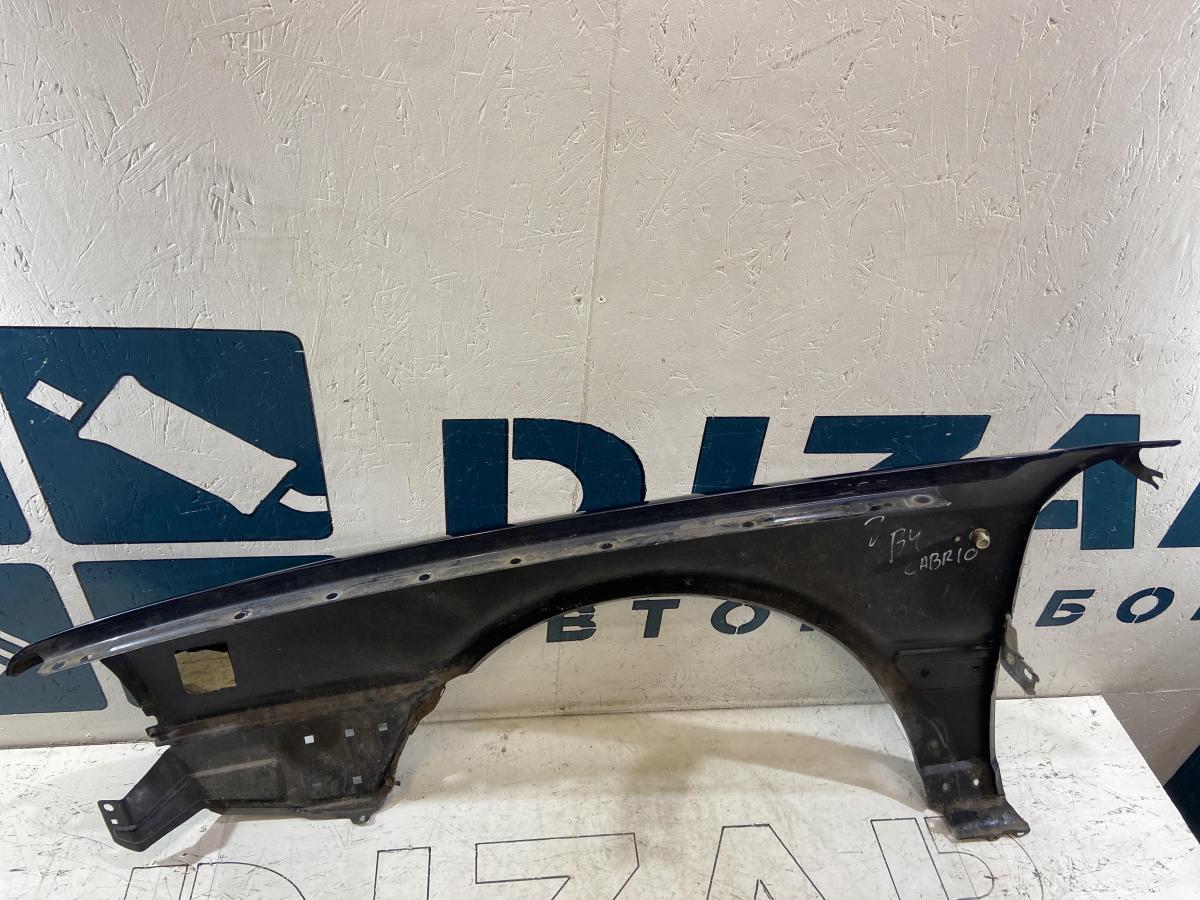 Крылья  Audi B4 Cabriolet/Coupe