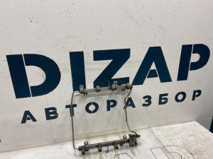 Топливная рампа 077133681L 