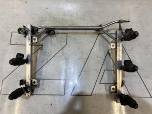 Топливная рампа 078133681AJ 