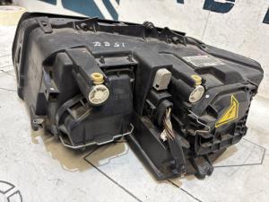 Фары Ксенон 8E0941003AR Audi A4 B6