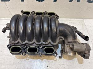 Коллектор впускной 06E133210G 