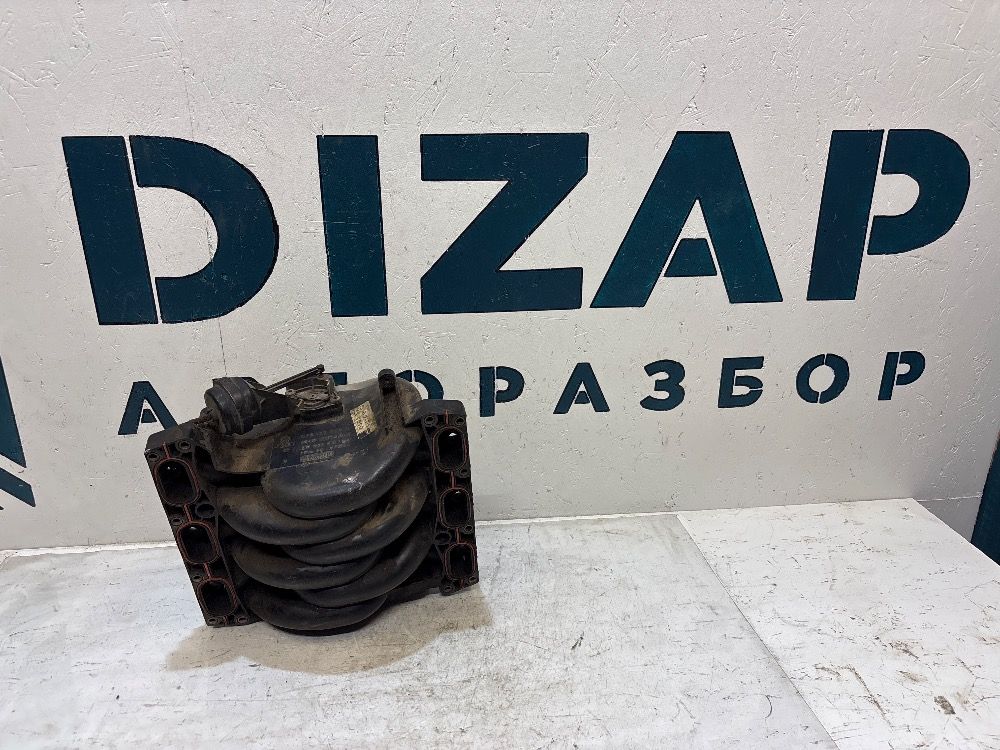 Коллектор впускной 025906203 