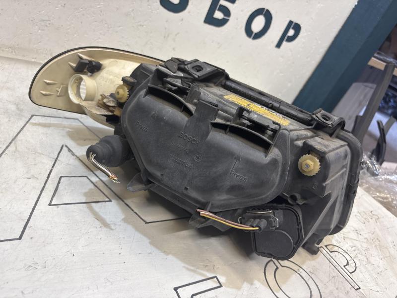 Фары 8D0941003H Audi A4 B5