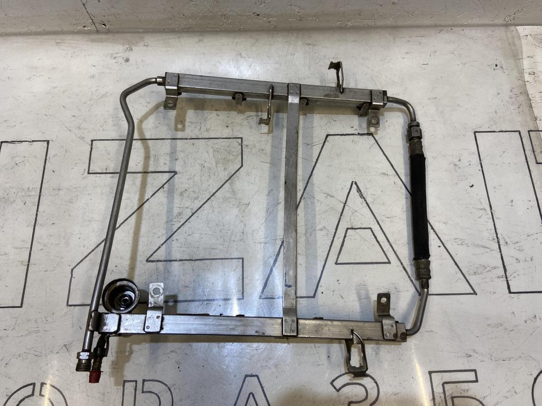 Топливная рампа 077133681T 