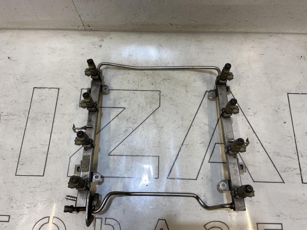 Топливная рампа 077133681L 