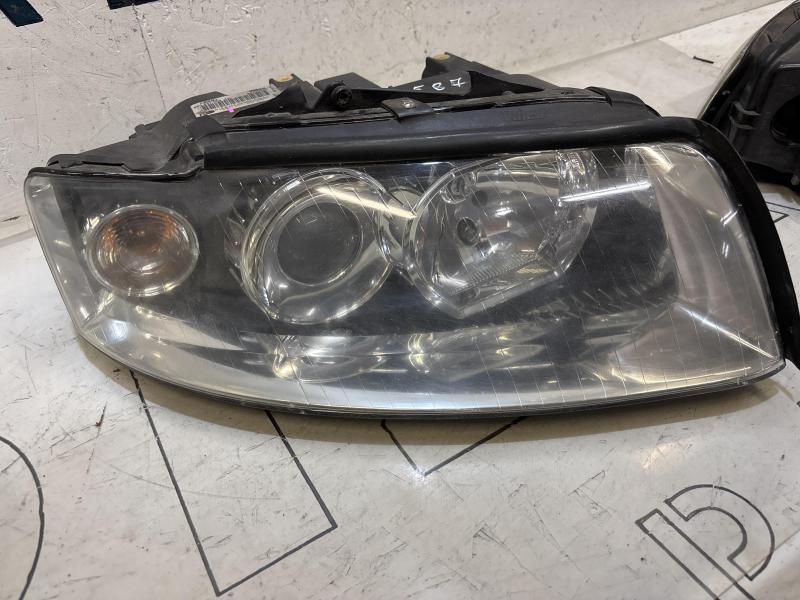 Фары Ксенон 8E0941003AR Audi A4 B6