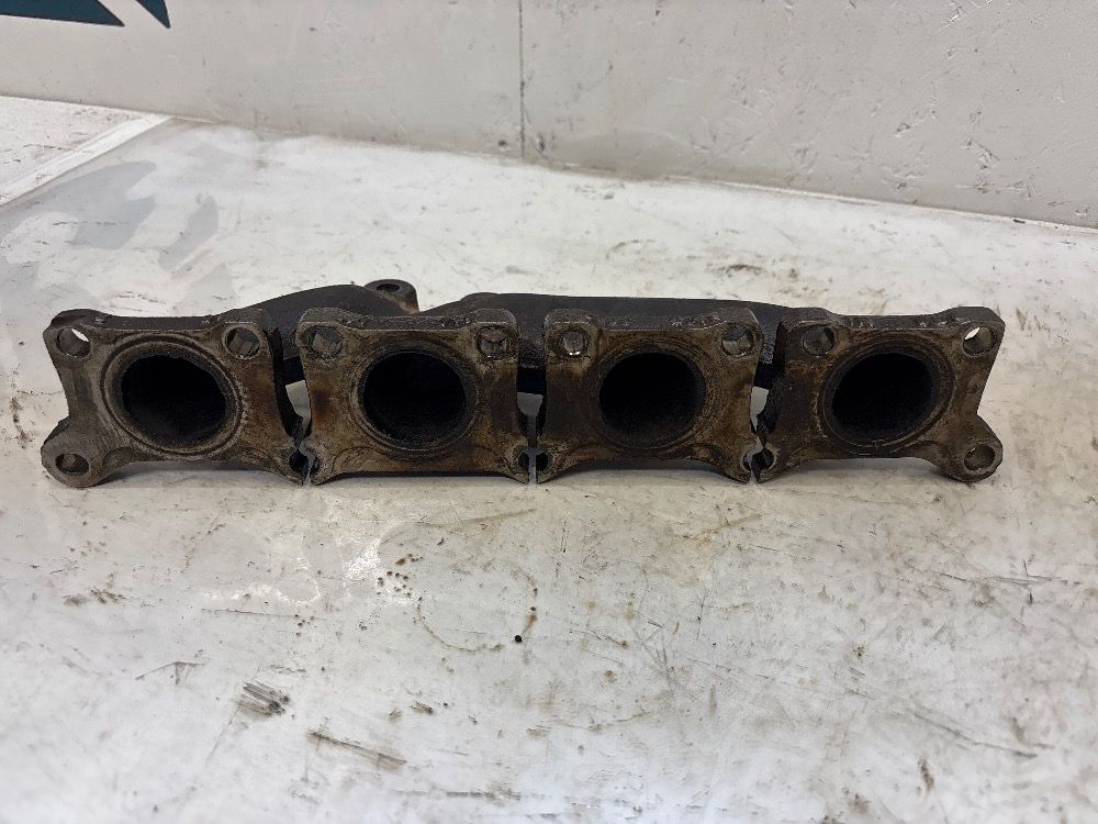 Коллектор выпускной 058253033E 