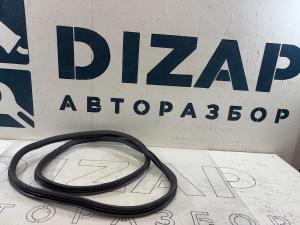 Уплотнитель двери задней правой 4F5833721 