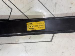 Стеклоподъемник электрический задний правый 8E0839462C Audi A4 B6