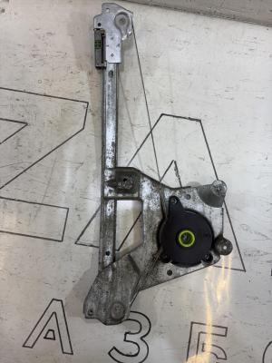 Моторчик стеклоподъемника задний левый 4A0839397B Audi A6 C4