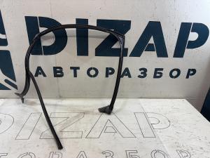 Направляющая стекла задняя левая 8E9839440AJ Audi A4 B6 avant