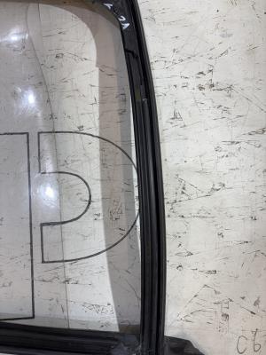 Направляющая стекла левая задняя 4F9839439 