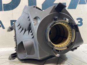 Корпус воздушного фильтра 4F0133835E Audi A6 C6 / S6 C6 / RS6 C6